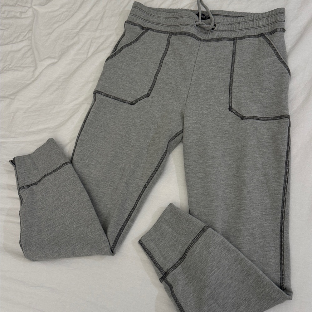 Abercrombie & Fitch Gray Sweatpants with Dark Stitching